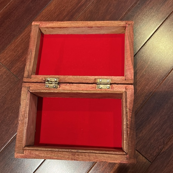 Carved Wooden Box with Intricate Design - Picture 5 of 5